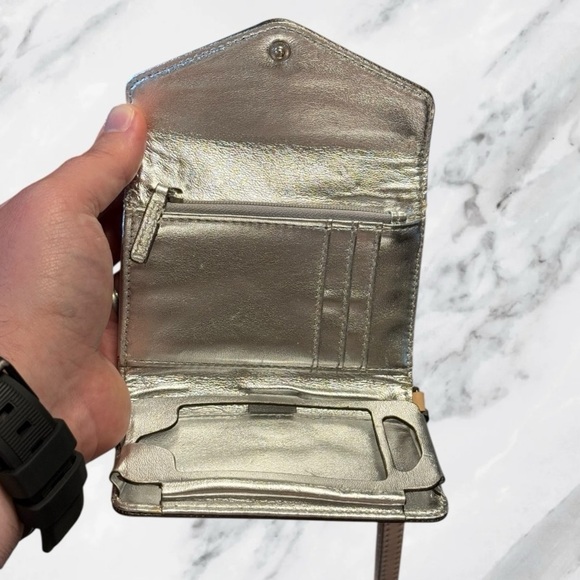 Michael Kors Vintsge Y2K Metallic Silver Wristlet and Phone Case Wallet - Picture 6 of 15